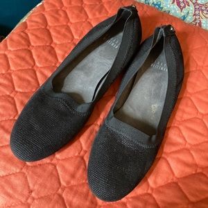 Stuart Weitzman black ballet flat size 7.5 N